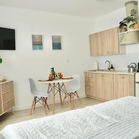 Danube12 アパート